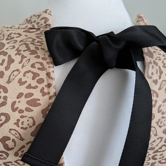 SHEIN  Knot open back leopard top - Picture 5 of 8